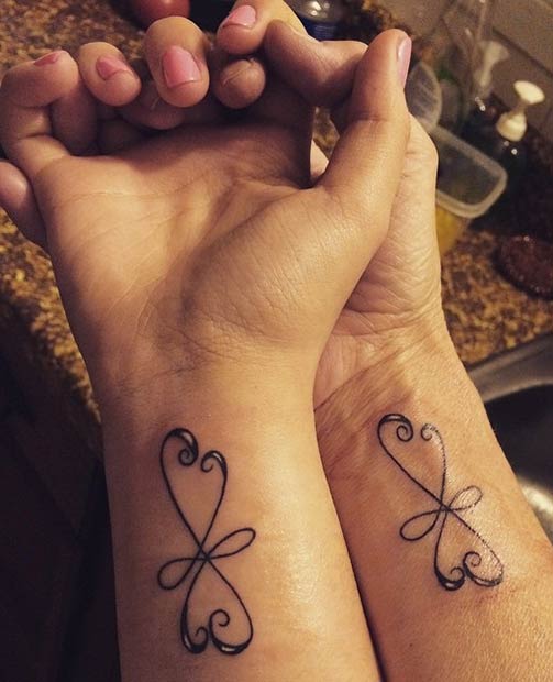 Tatuaggi madre e figlia: 60 idee fantastiche e stimolanti!