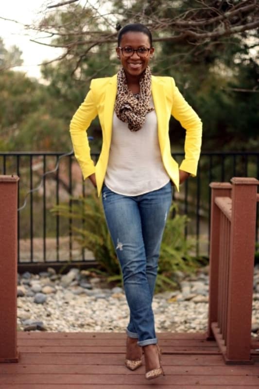 Blazer jaune : +40 beaux modèles et comment utiliser la couleur !