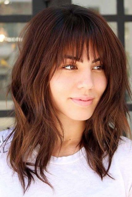 Coupe de cheveux moderne pour femme – 62 inspirations à couper le souffle !