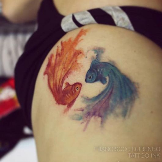 Tatouage de poisson : signification et 30 idées pour s'inspirer