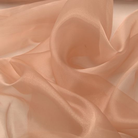 Fabrics for party dresses: 10 options and tips on how to choose!