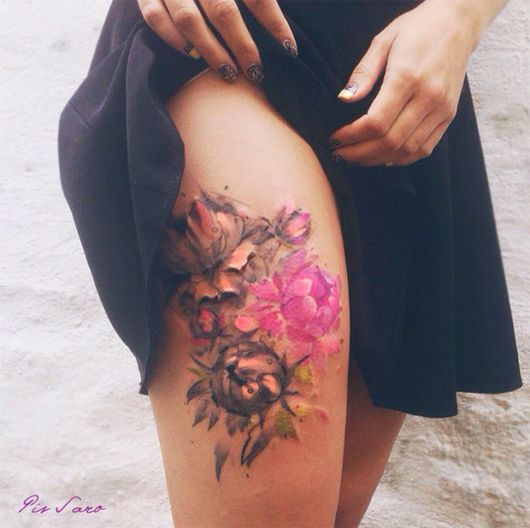 Tatuaggio gamba femminile: consigli, cura e 52 bellissime ispirazioni!