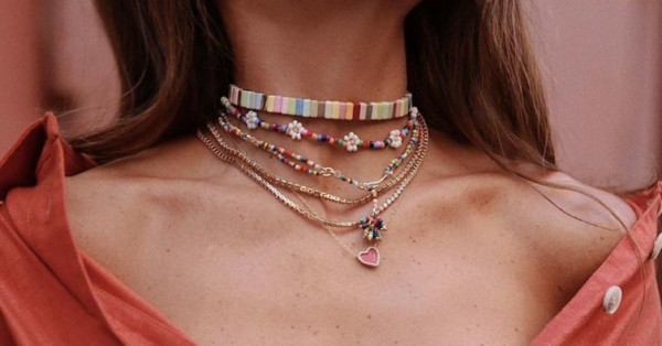 Collar de cuentas: ¡30 modelos increíbles para componer los looks!