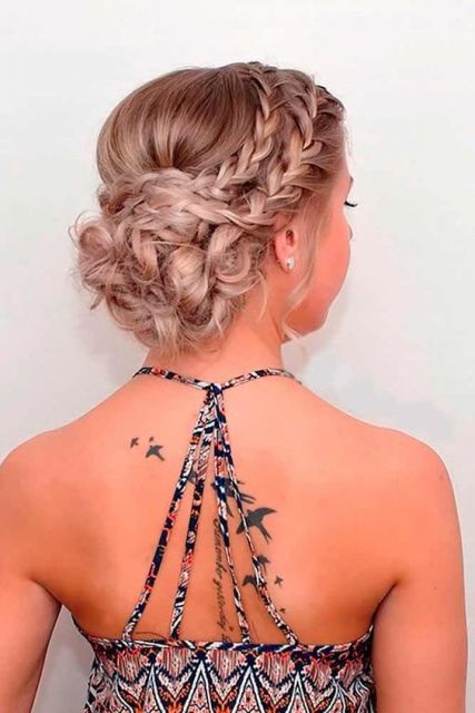 Party Buns – 42 Wonderful Hairstyles with Unmissable Tips!