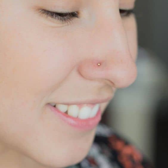 Piercing narine – 60 belles idées et bijoux !【2023】