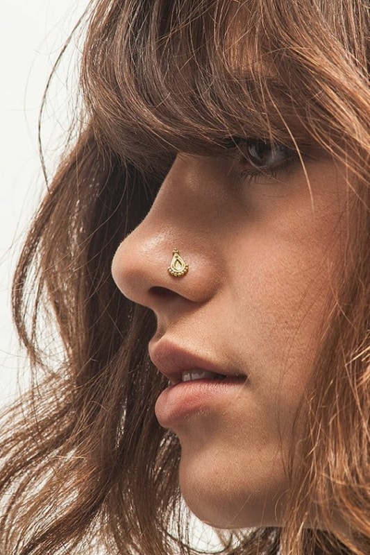 Piercing narine – 60 belles idées et bijoux !【2023】