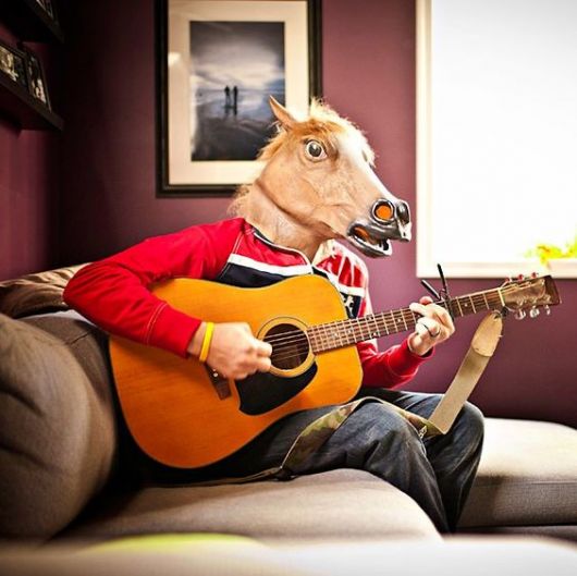 Maschera testa di cavallo: 44 foto divertenti a cui ispirarsi!