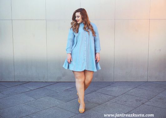 Plus size jeans dress: trend tips and 58 beautiful models!
