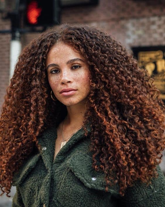 Mech in Curly Hair – 67 idées et comment le rendre facile !