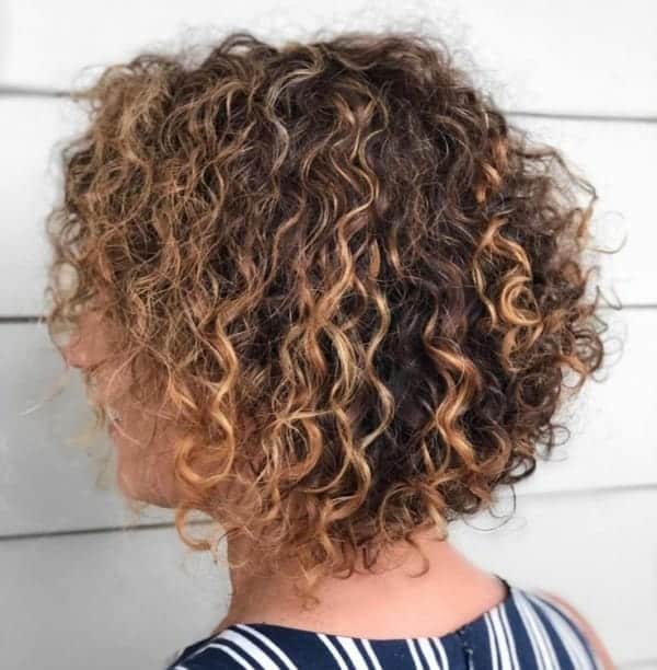 Mech in Curly Hair – 67 Ideas and How to Make It Easy!