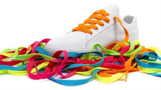 Different laces: Tying and matching tips!