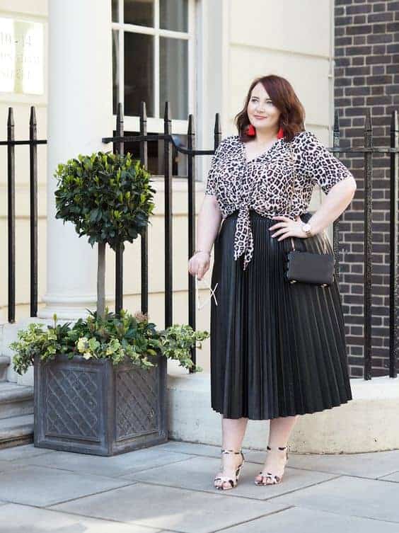 Plus Size Pleated Skirt: +41 Sensational Models and Looks!