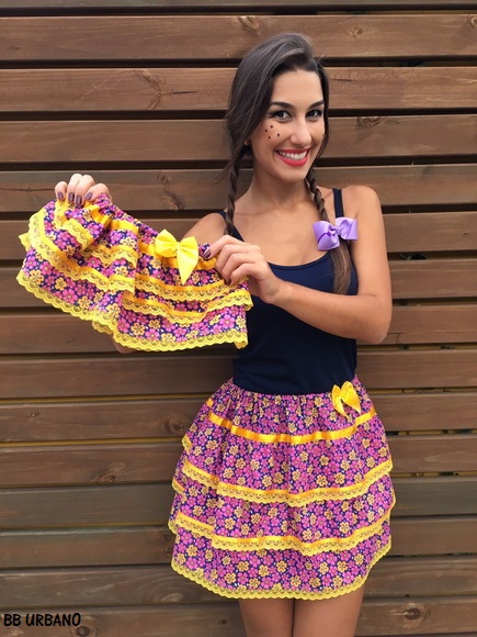 Falda de Fiesta en junio – 62 Modelos Apasionadas & DIY Paso a Paso!