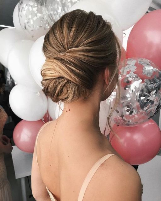 Updo Hairstyle: ¡65 ideas absurdamente hermosas y paso a paso!