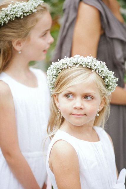 Hairstyles with flowers: 48 inspirations and how to do it step by step!