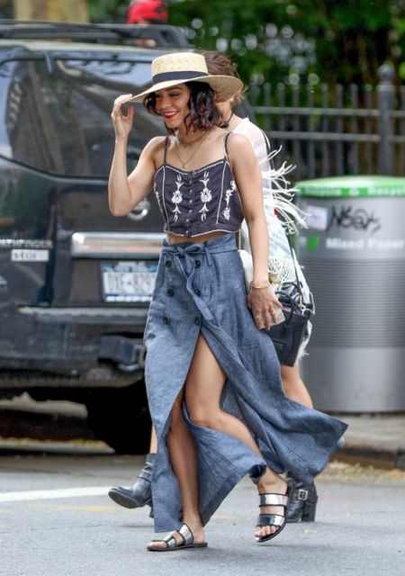 Long denim skirt: models and tips to get the perfect look!