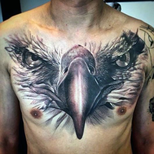 Tatouage de poitrine masculine – 100 idées et designs spectaculaires !