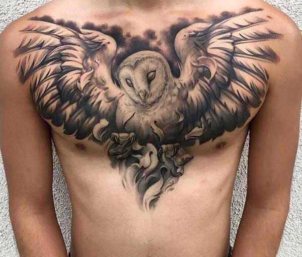 Tatouage de poitrine masculine – 100 idées et designs spectaculaires !