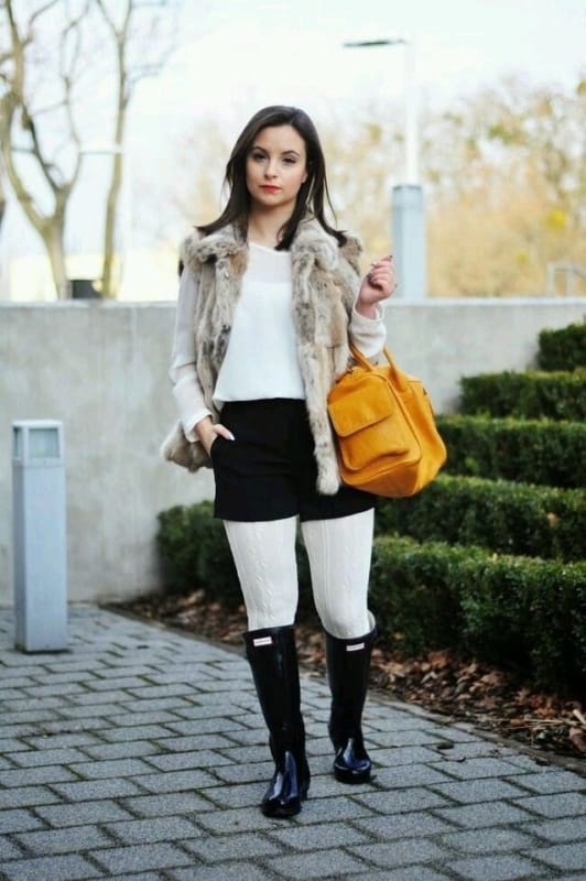 Looks with White Half Pants – 25 Ideas on How to Wear Yours!