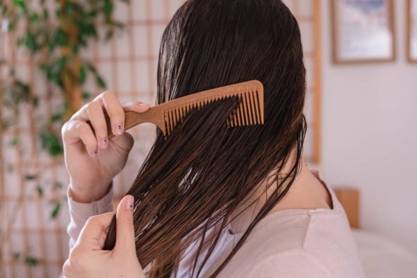Cómo dejar el cabello liso: ¡6 técnicas, trucos y consejos prácticos!