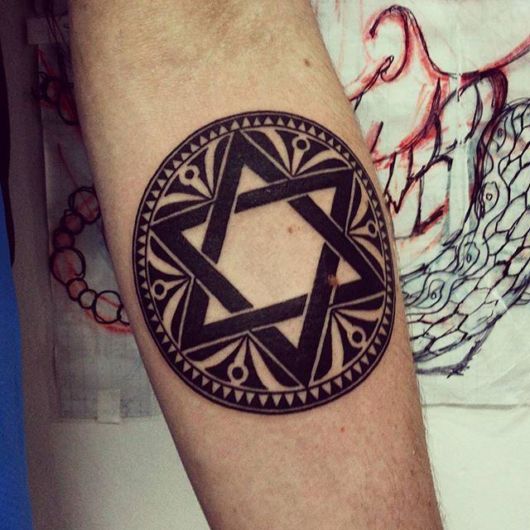 Tatuaggio Stella di David – Significato + 55 incredibili ispirazioni!