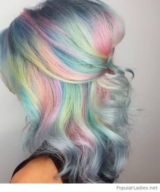 Rainbow Hair – 40 Ispirazioni per innamorarsi di Rainbow Hair!