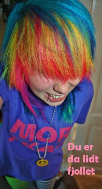 Rainbow Hair – 40 Inspirations pour craquer pour Rainbow Hair !