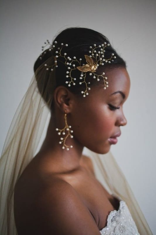 Bridal hair arrangements: 43 inspirations and where to buy!