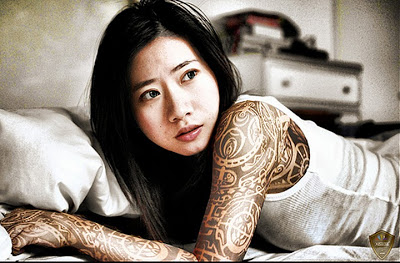 Tatuaggio tribale femminile: 49 bellissime ispirazioni e i loro significati!