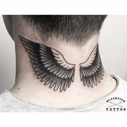 Tatuaggio sul collo da uomo: 80 idee e disegni affascinanti!