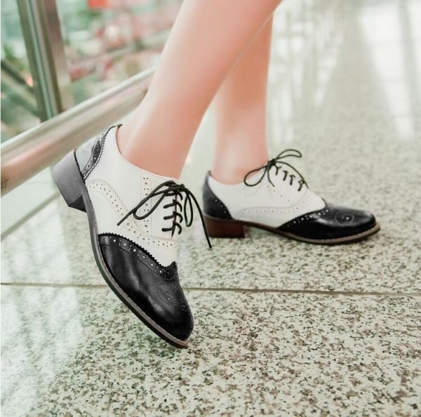 Looks with retro shoes: 40 amazing ideas to inspire you!