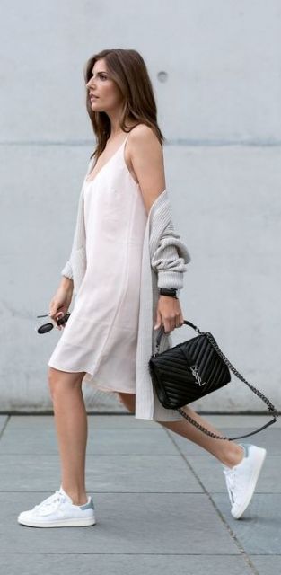 Slip Dress: guarda 50 foto di look mozzafiato e +consigli imperdibili!