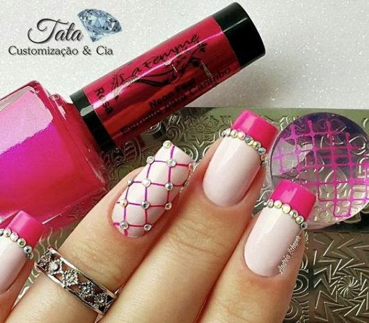 Nail Stamp - Come farne uno a casa e 4 magnifici modelli!