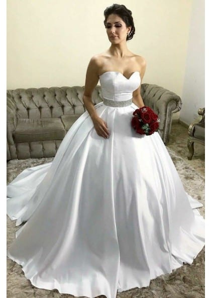 Vestido de novia princesa – ¿Cómo elegir? + 75 HERMOSAS ideas!