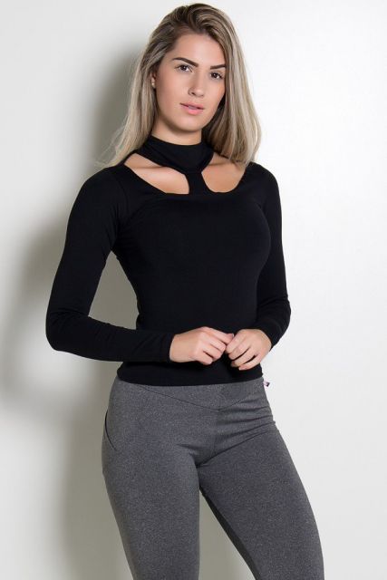 Turtleneck Blouse – 60 Beautiful Models, How to Wear & Where to Buy!