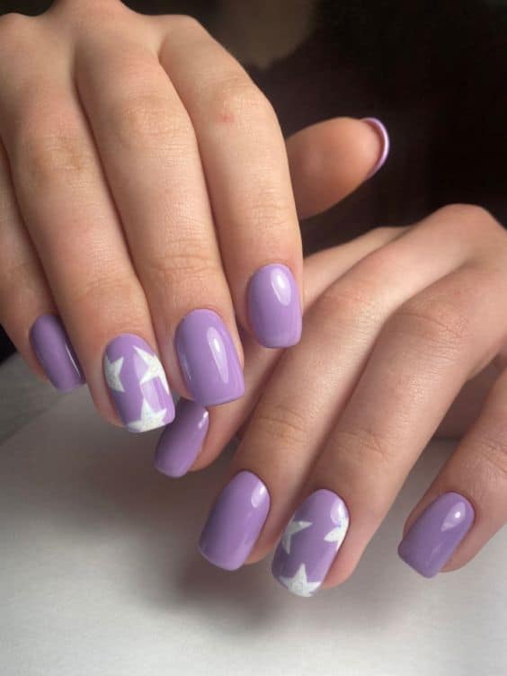 Uñas lilas: ¡+39 hermosas ideas y los mejores esmaltes de uñas!