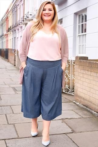 Plus Size Pantacourt Pants – How to Wear It? + 34 Beautiful Looks!