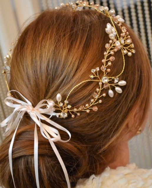 Acconciature con una tiara di perle - 57 ispirazioni belle e romantiche!