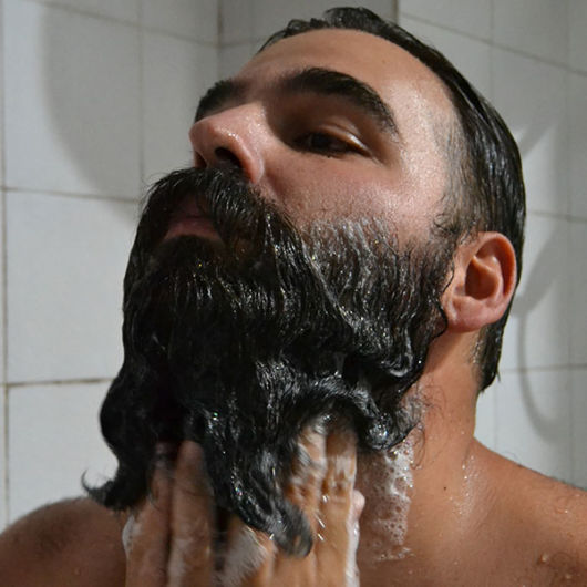 Champú para barba – ¿Cómo se usa? ¡6 productos para el cuidado de la barba!