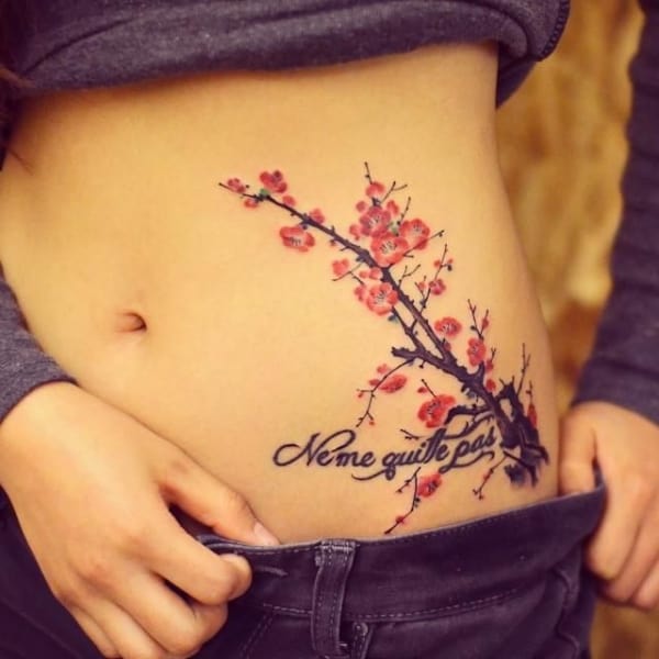 Tatuaje de vientre femenino » + 60 ideas y hermosas fotos!