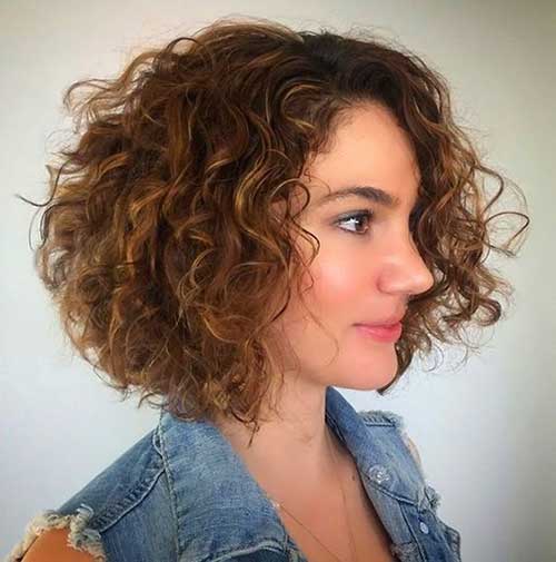 Cabello ondulado corto: ¡71 ideas increíbles de peinados y cortes!