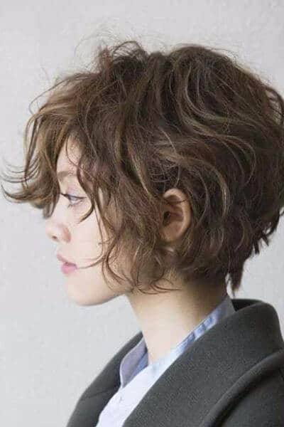 Cabello ondulado corto: ¡71 ideas increíbles de peinados y cortes!