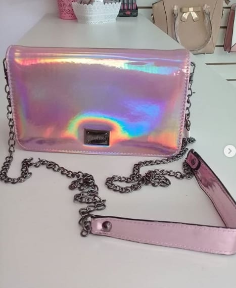 Sac holographique – 41 beaux modèles et où trouver le vôtre !