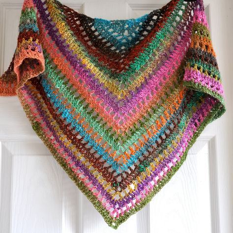 Crochet Shawl – 57 Wonderful Models & How to Do It Step by Step!