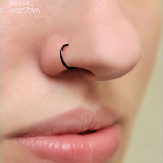 Fake Piercing / Pressure Piercing: Beautiful Models & How to Do It!