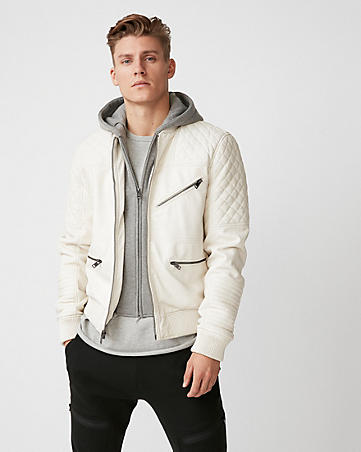 Veste blanche pour homme - Apprenez à la porter avec style !