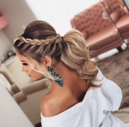 New Year's Hairstyles – 76 Inspirations to Rock New Year's Eve!