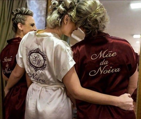 Wedding Robe – 35 models for the bride and her bridesmaids!