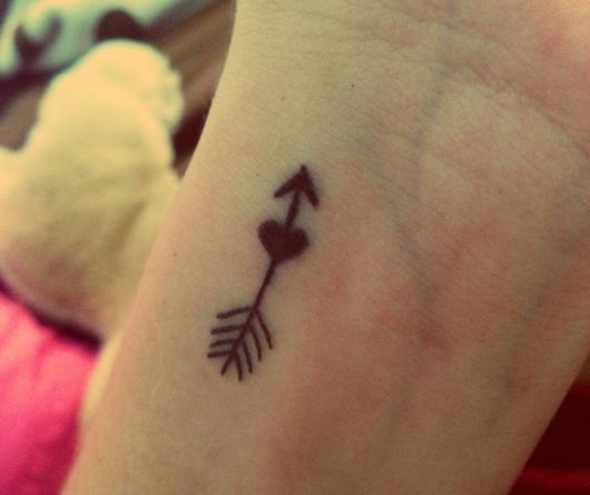Arrow Tattoo : Signification, variations et plus de 60 idées et images !