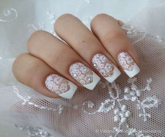 Ongles en dentelle : +33 idées parfaites et super délicates !